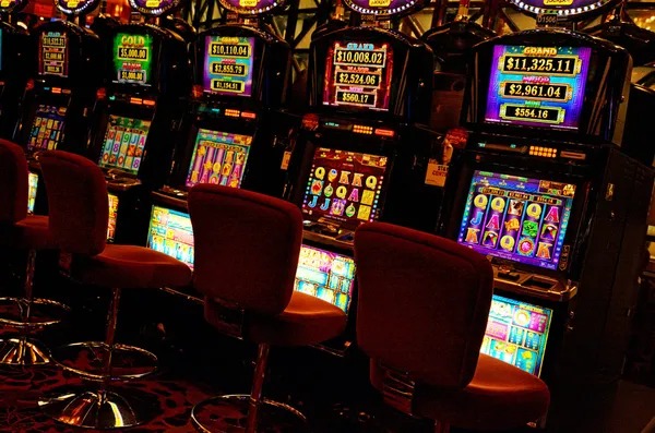 Slot game results showing spins and payouts
